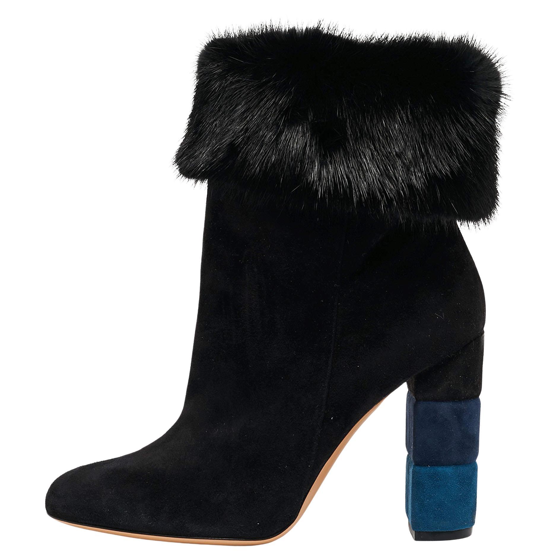 Salvatore Ferragamo Black Suede and Fur Loris Ankle Boots Size 40 For Sale