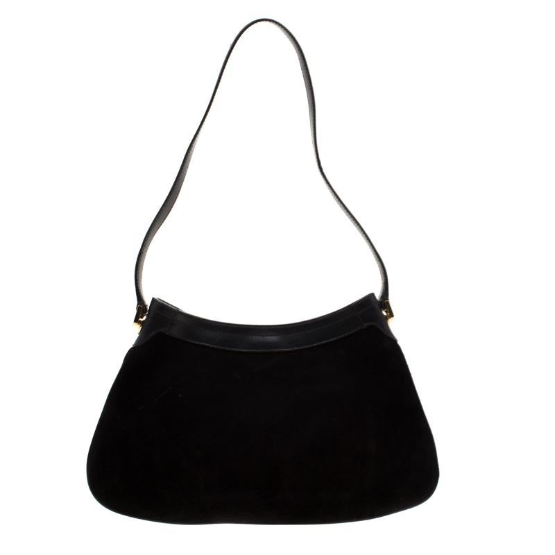 Salvatore Ferragamo Black Suede Hobo In Good Condition In Dubai, Al Qouz 2