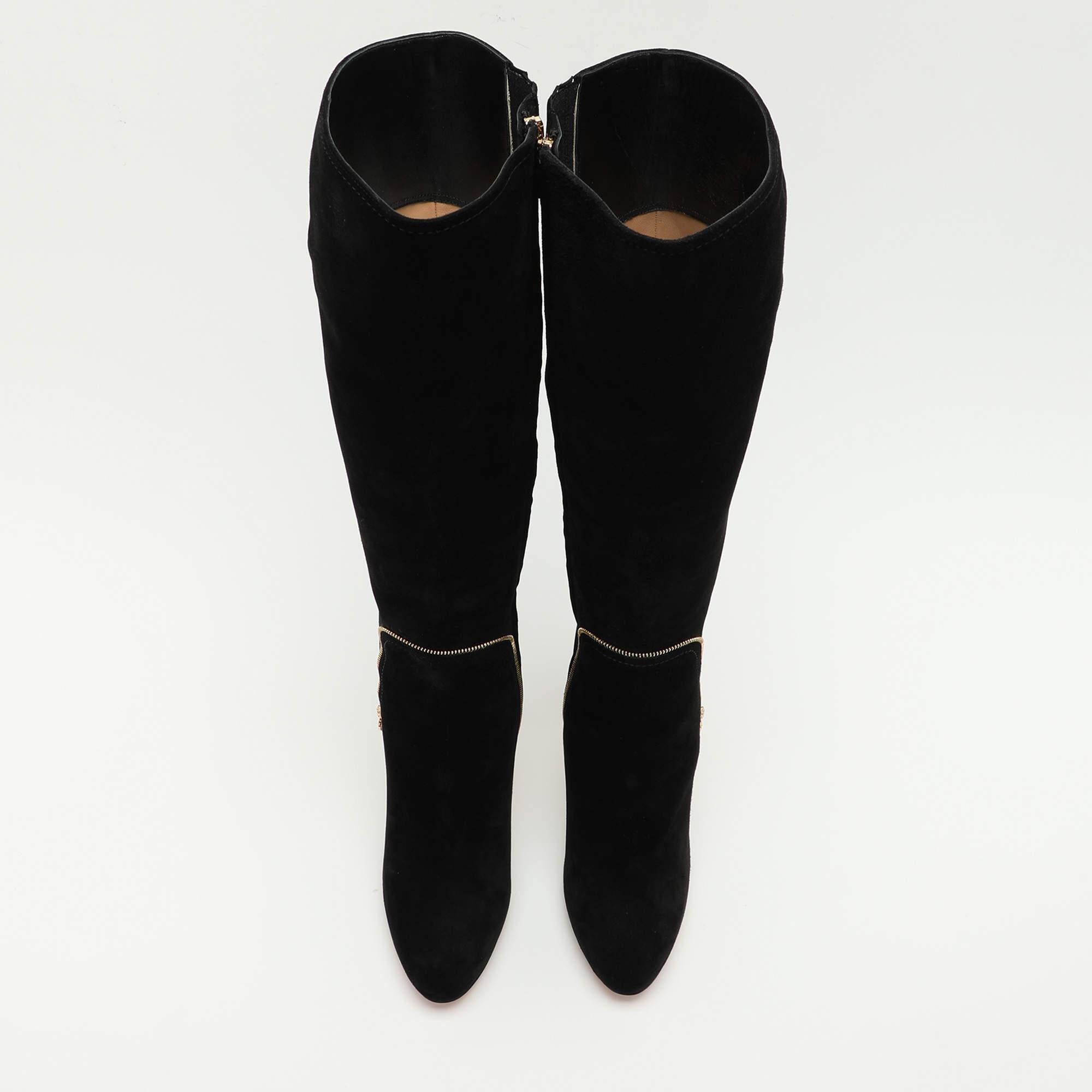 Noir Salvatore Ferragamo - Bottes à genoux en daim noir Ronnie - Taille 40 en vente
