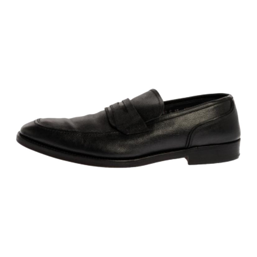 Salvatore Ferragamo Penny Loafers aus strukturiertem Leder in Schwarz, Größe 44,5