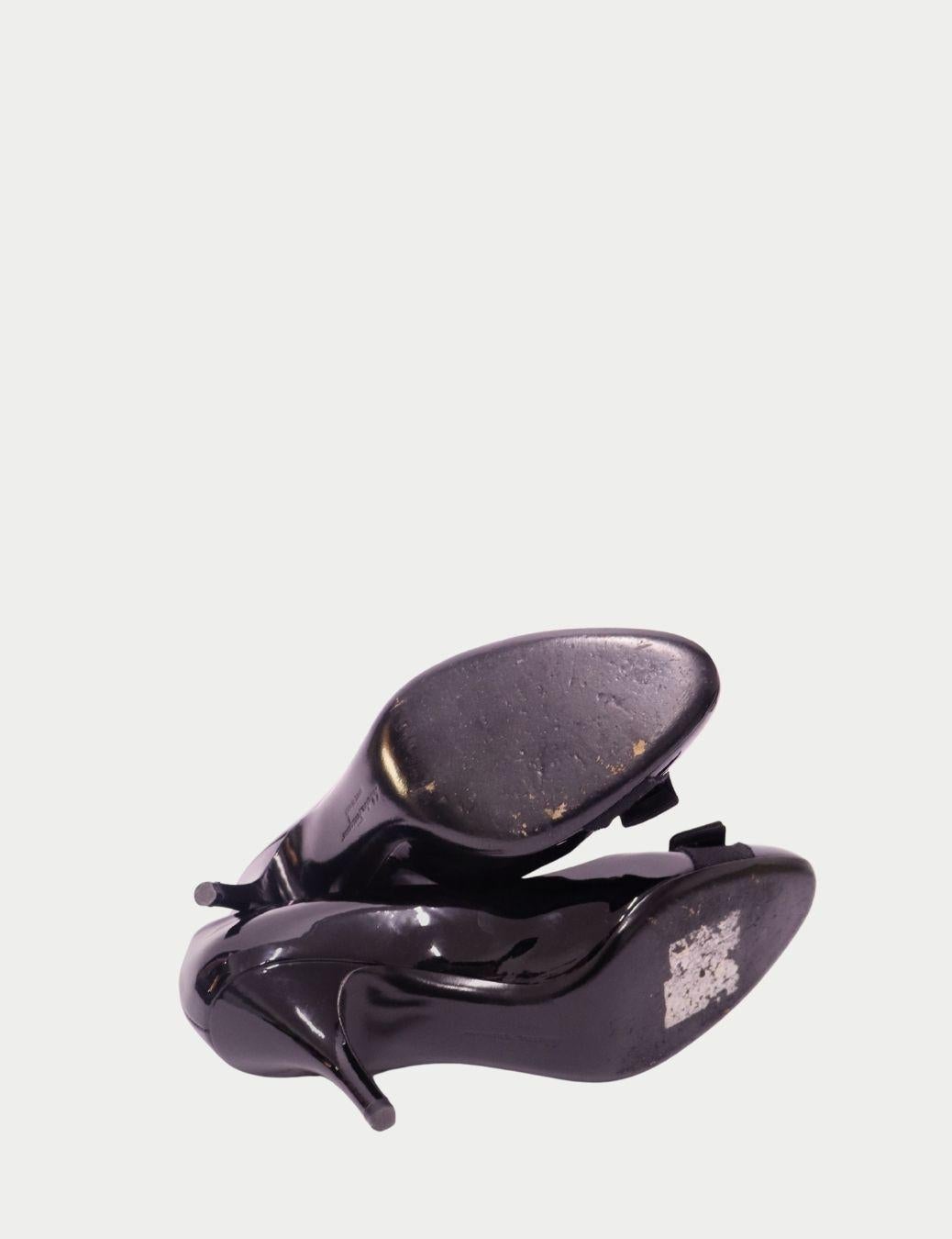 Salvatore Ferragamo - decolletè Vara nere - EU 38 In condizioni ottime in vendita a Amman, JO