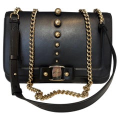 Salvatore Ferragamo Black Vara RW Shoulder Bag