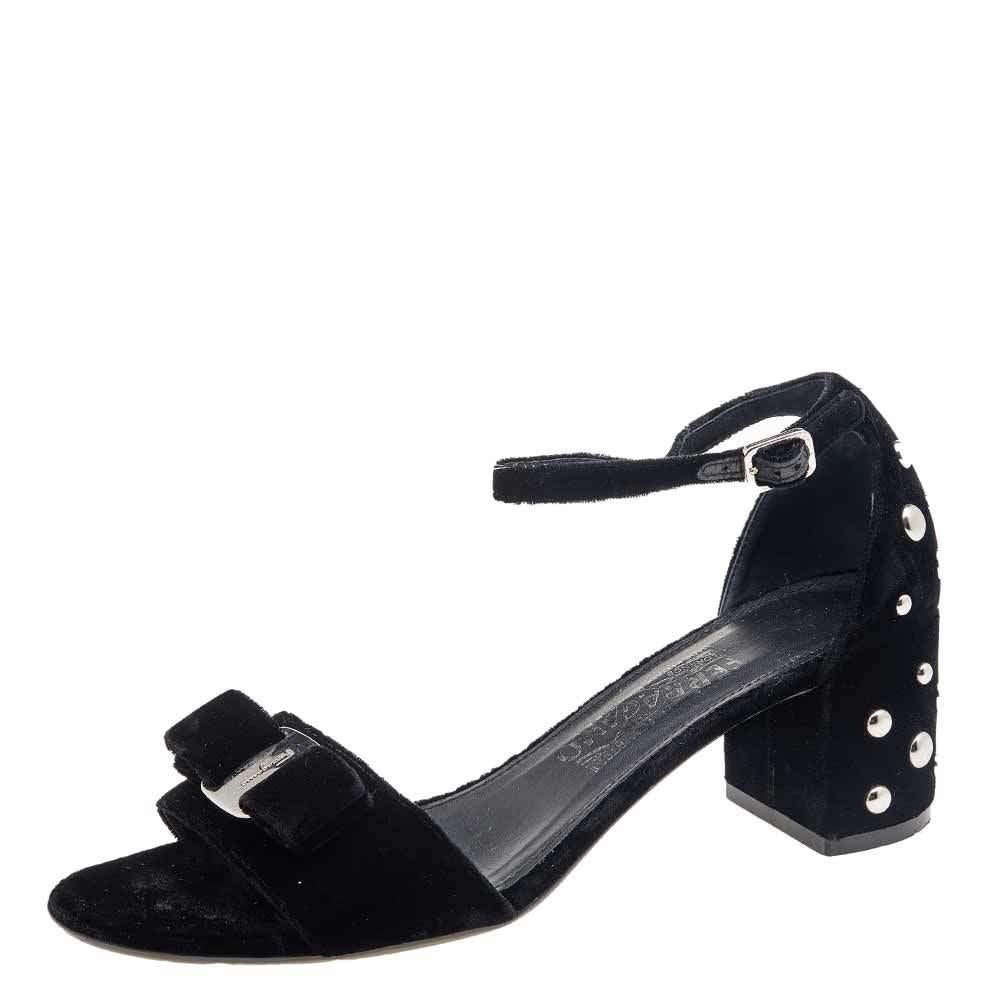 Salvatore Ferragamo Black Velvet Studded Block Heel Ankle Strap Sandals Size 38 For Sale 5