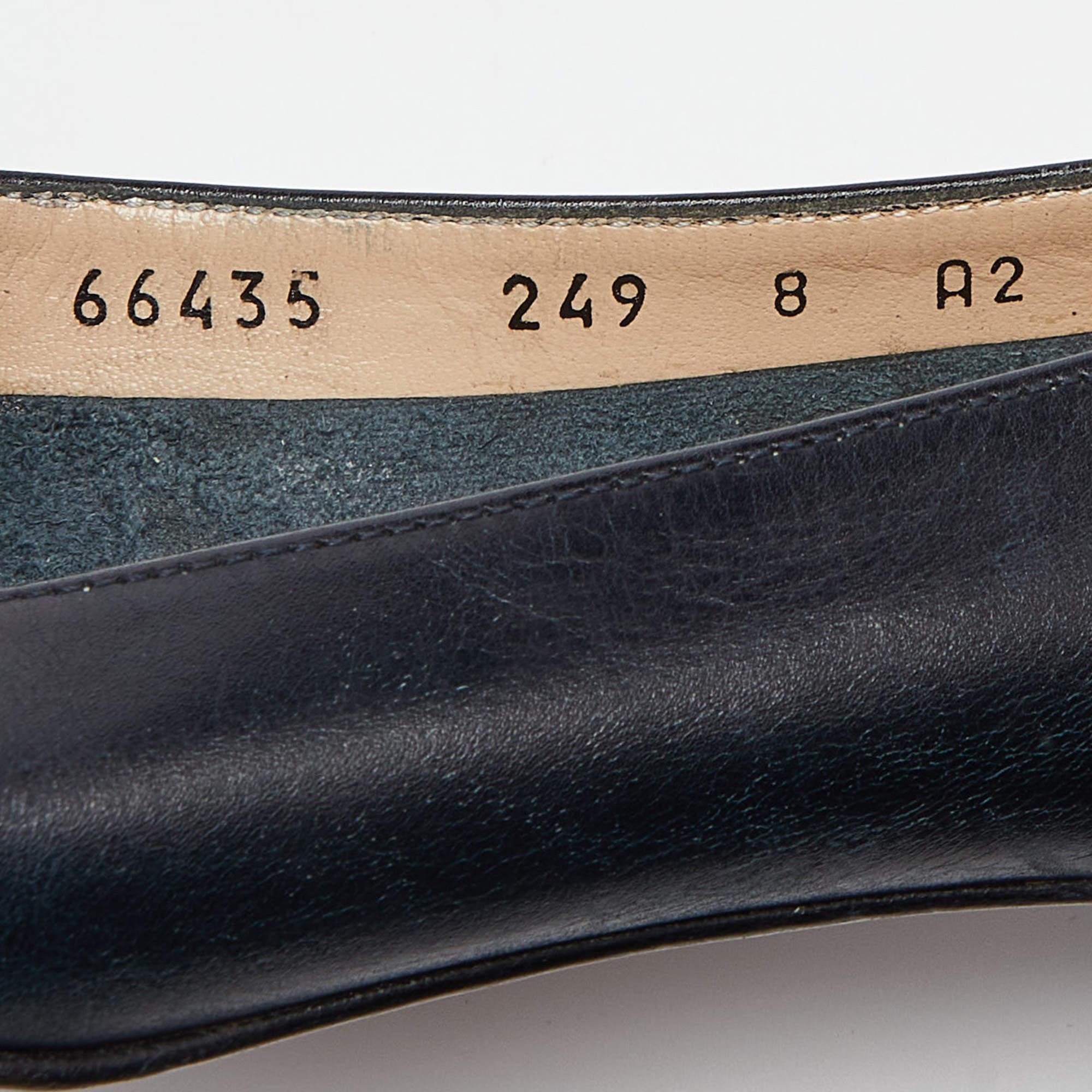 Salvatore Ferragamo Blaue Leder-Pumps mit Blockabsatz mit Absatz Größe 38,5 im Angebot 3