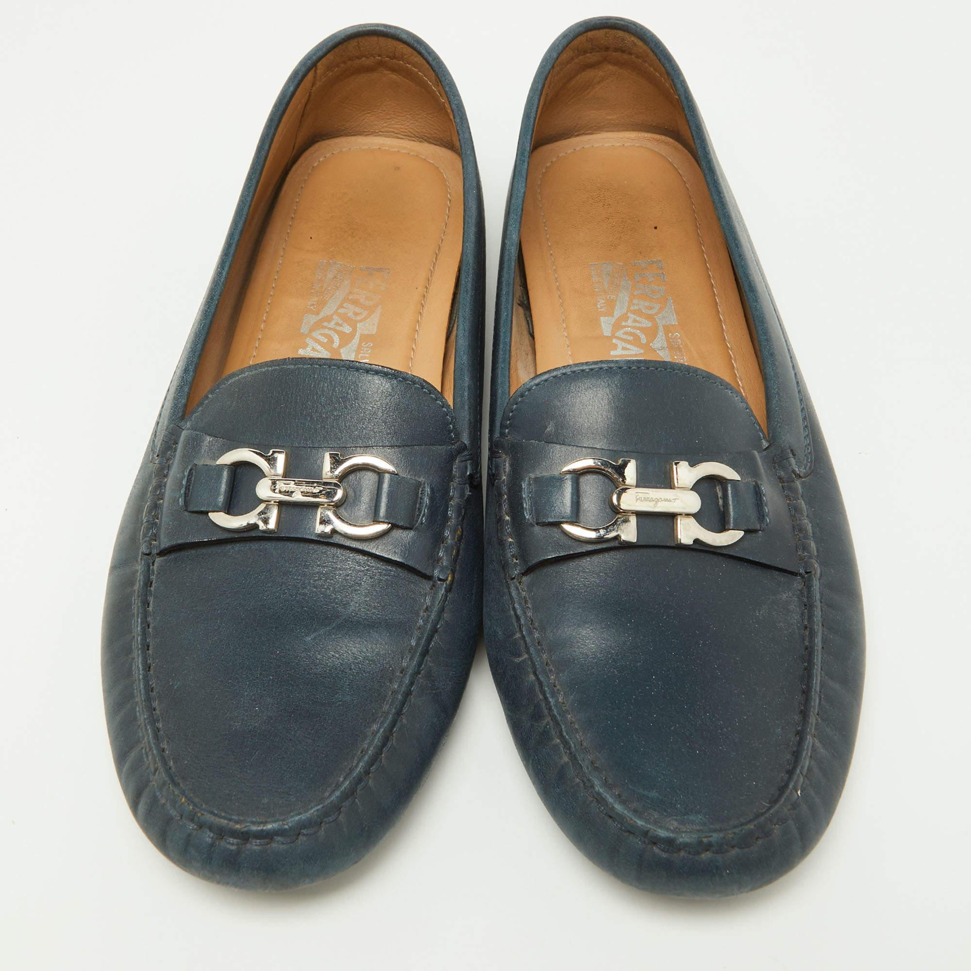 Gray Salvatore Ferragamo Blue Leather Gancini Loafers Size 39 For Sale