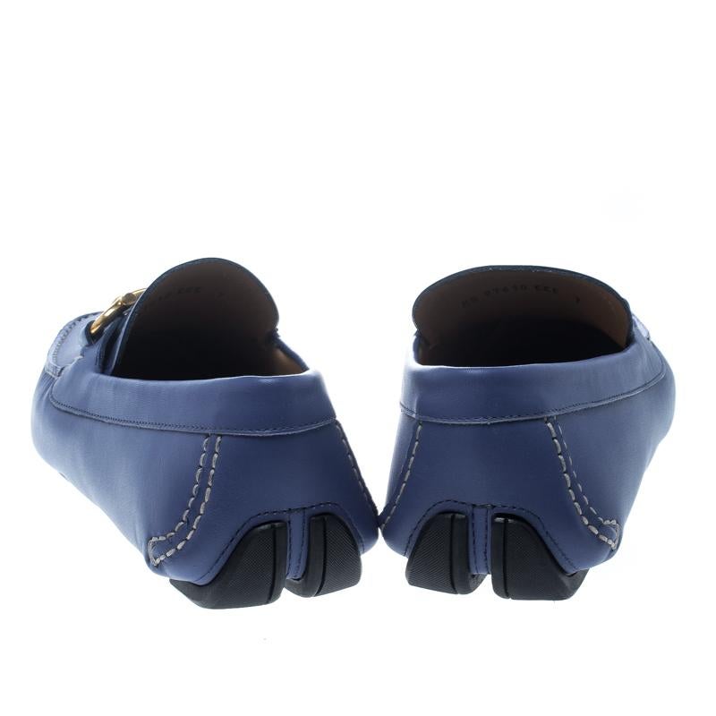 Salvatore Ferragamo Blue Leather Parigi Gancini Driver Loafers Size 41 In New Condition In Dubai, Al Qouz 2
