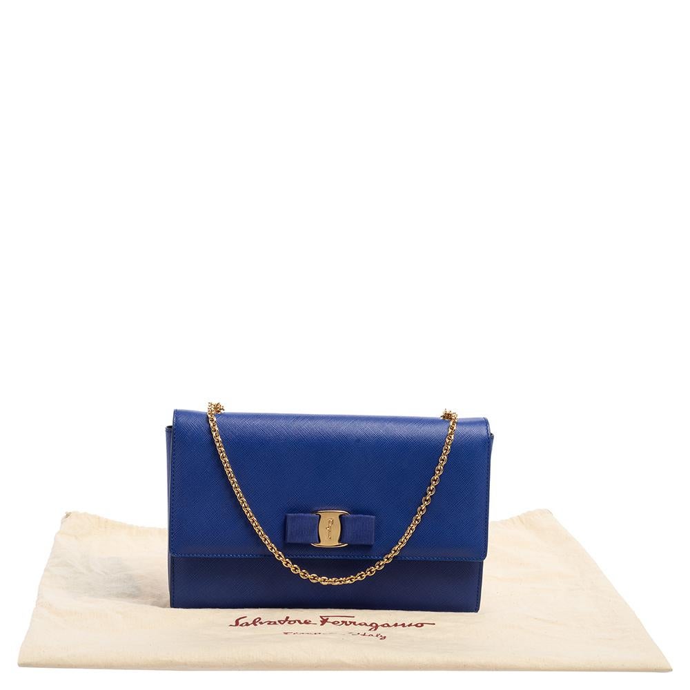 Women's Salvatore Ferragamo Blue Leather Vara Bow Chain Shoulder Bag