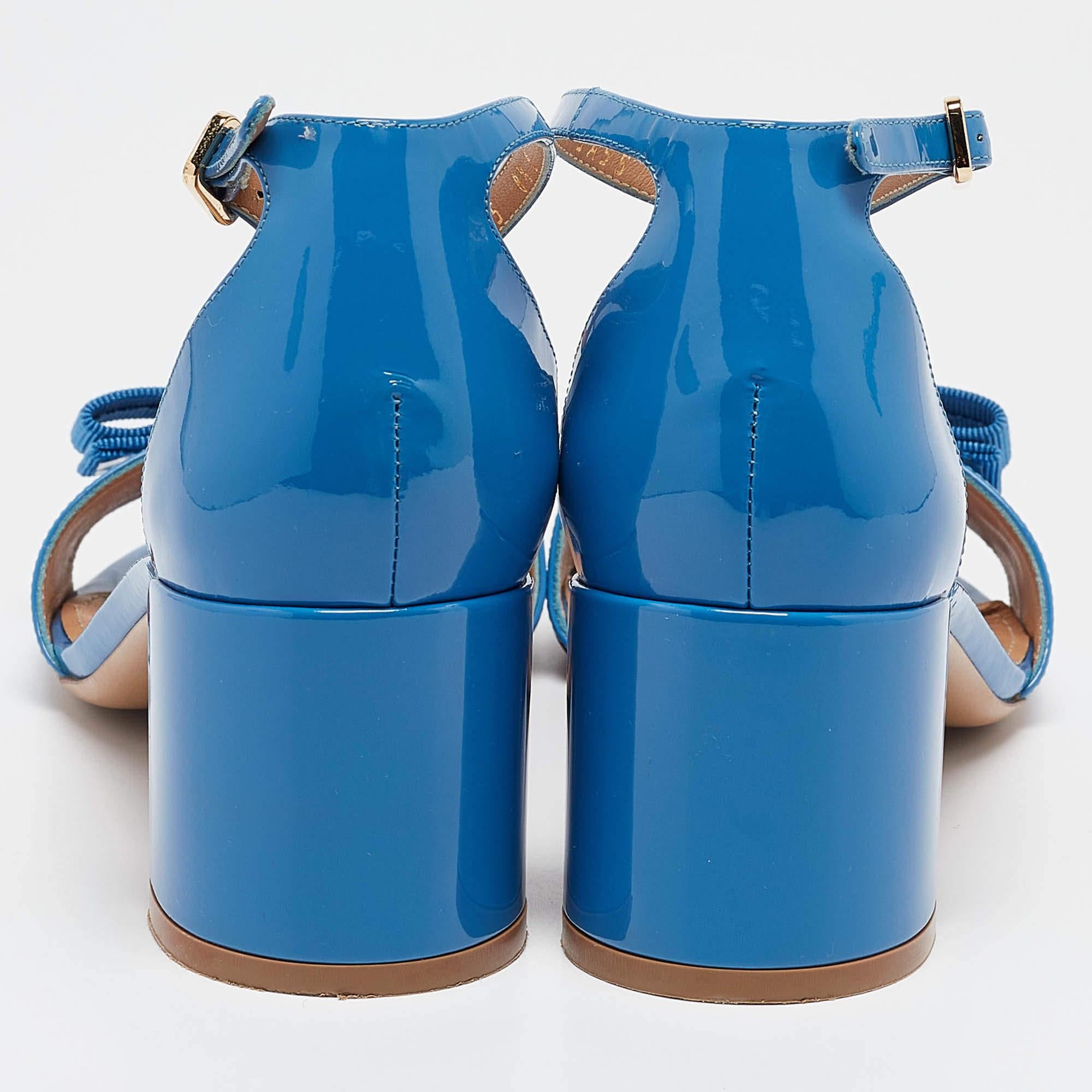 Salvatore Ferragamo Blue Patent Leather Gavina Sandals Size 39 1