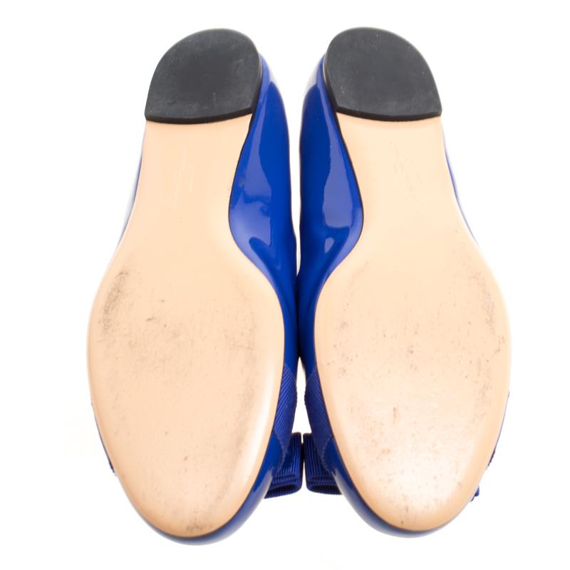 Women's Salvatore Ferragamo Blue Patent Leather Varina Ballet Flats Size 39