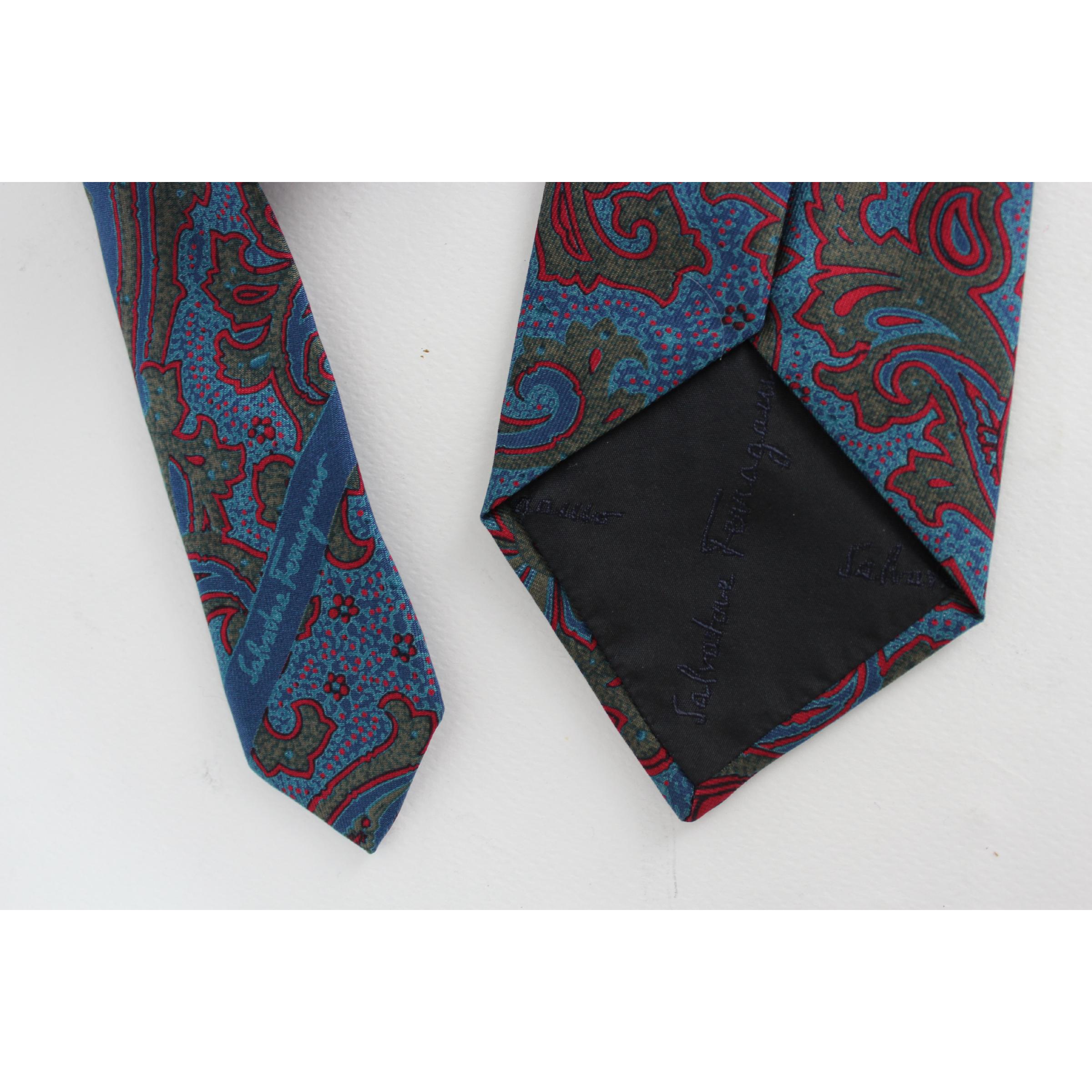 Salvatore Ferragamo Blue Red Silk Paisley Tie 1980s In Excellent Condition In Brindisi, Bt