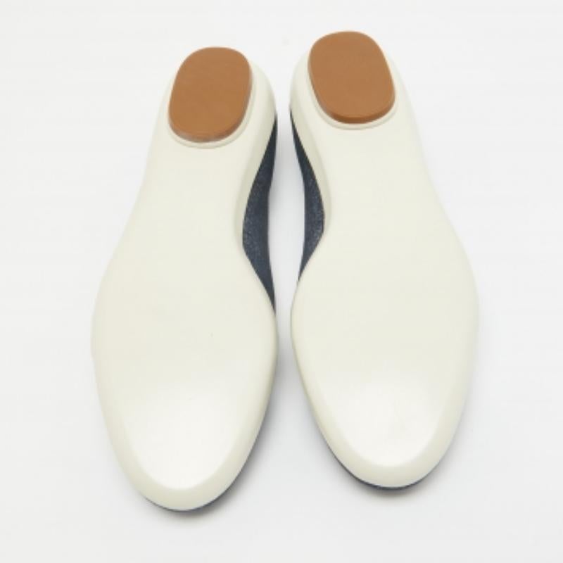 Salvatore Ferragamo Blau/Weiß Wildleder Audrey Ballettschuhe Größe 35.5 im Angebot 2