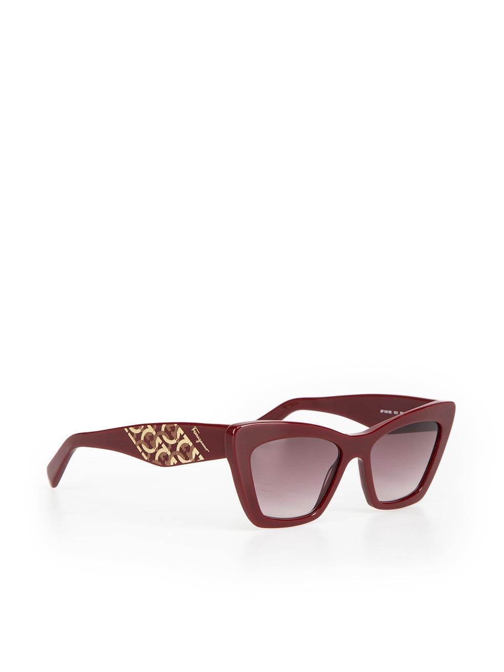 Salvatore Ferragamo Bordeaux Cat Eye Sunglasses In New Condition For Sale In London, GB