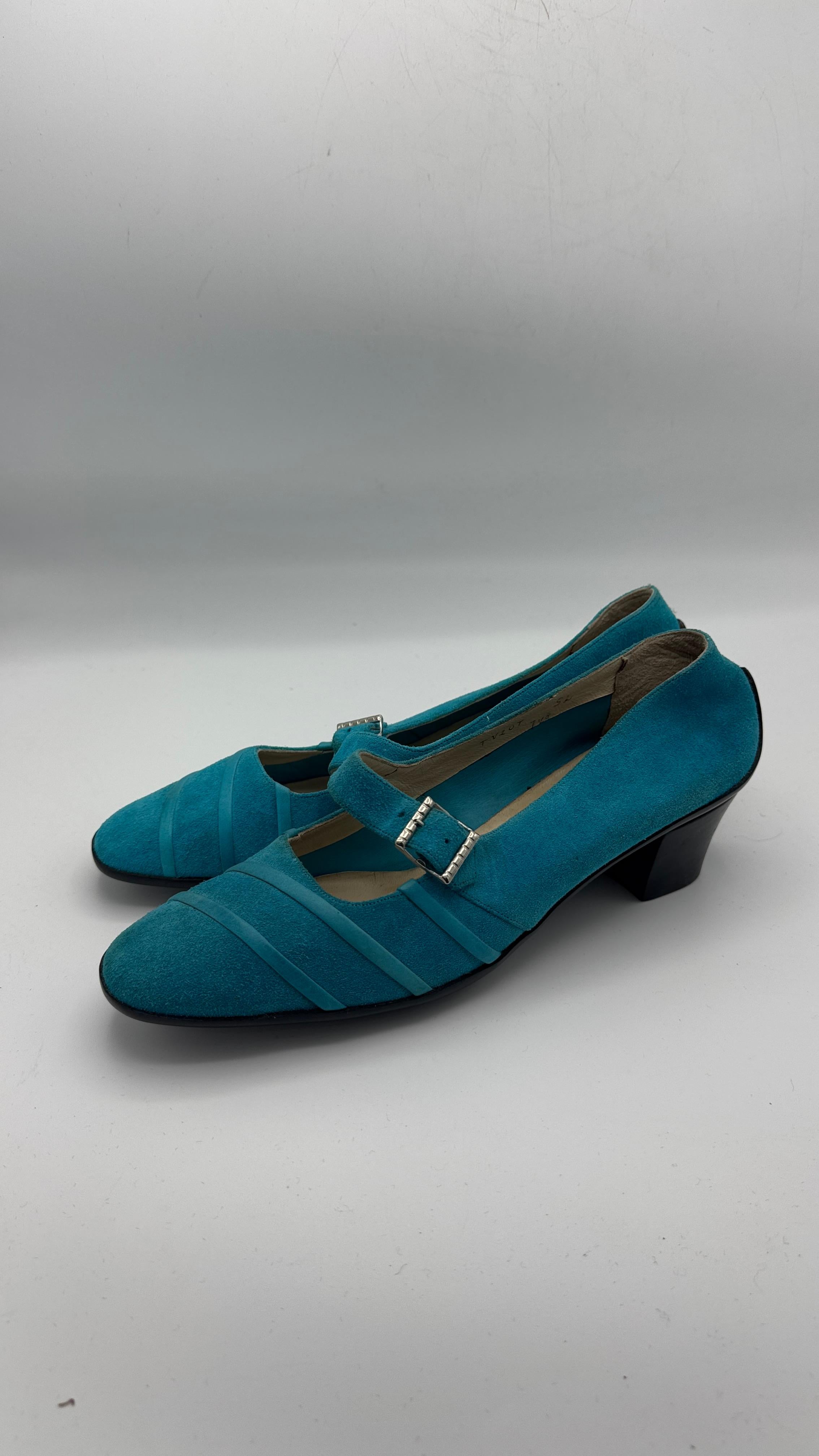 Salvatore Ferragamo Boutique Blue Suede Mary Janes with Original Box For Sale 2
