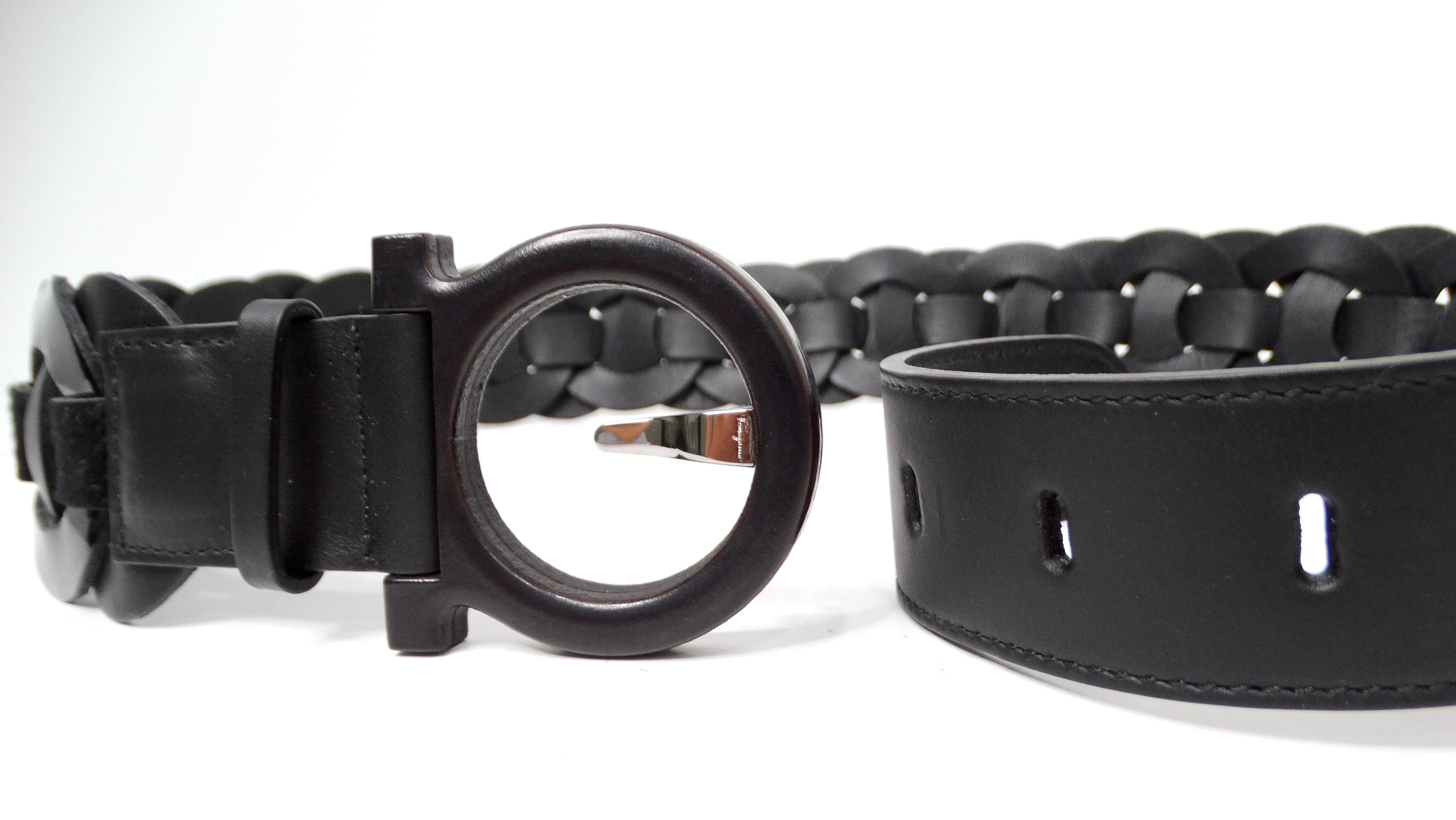Salvatore Ferragamo geflochtener Leder- und Ponyhaargürtel mit Holzschnalle aus Holz mit Gancini-Schnalle Damen im Angebot