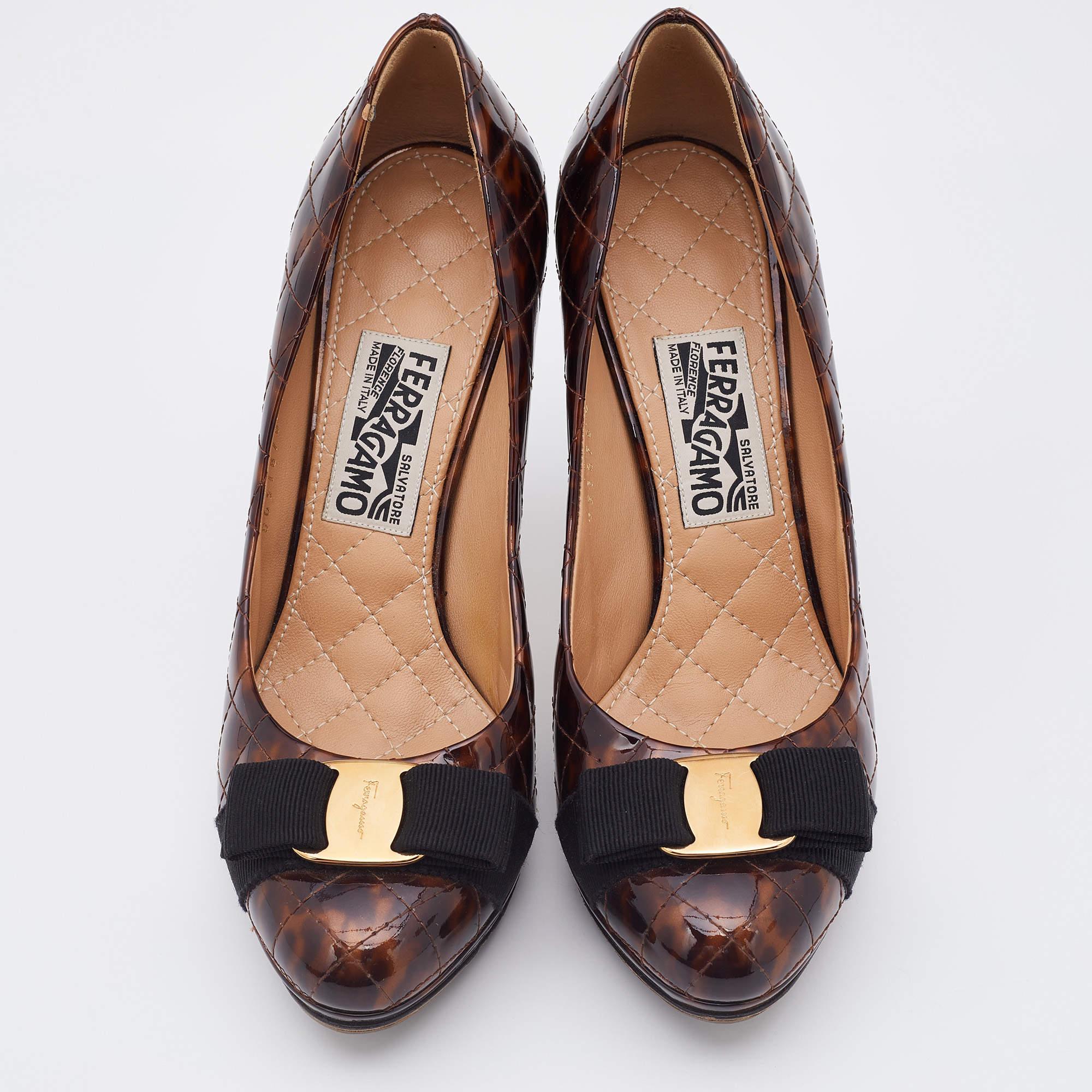 Noir Salvatore Ferragamo Brown Animal Print Quilted Leather Vara Bow Pumps Size 38.5