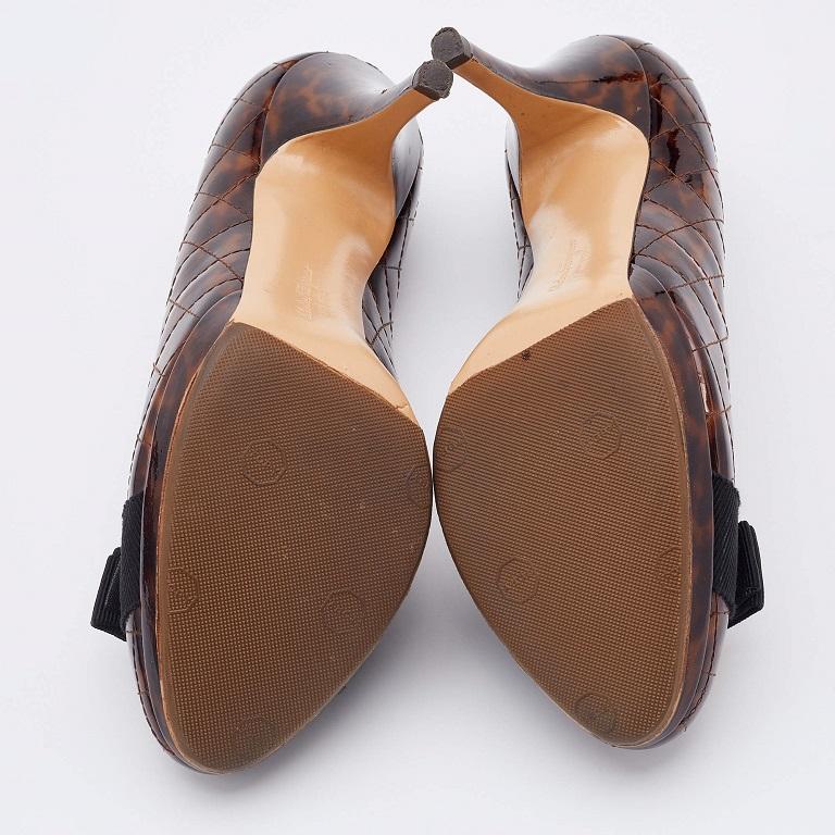 Salvatore Ferragamo Brown Animal Print Quilted Leather Vara Bow Pumps Size 38.5 1