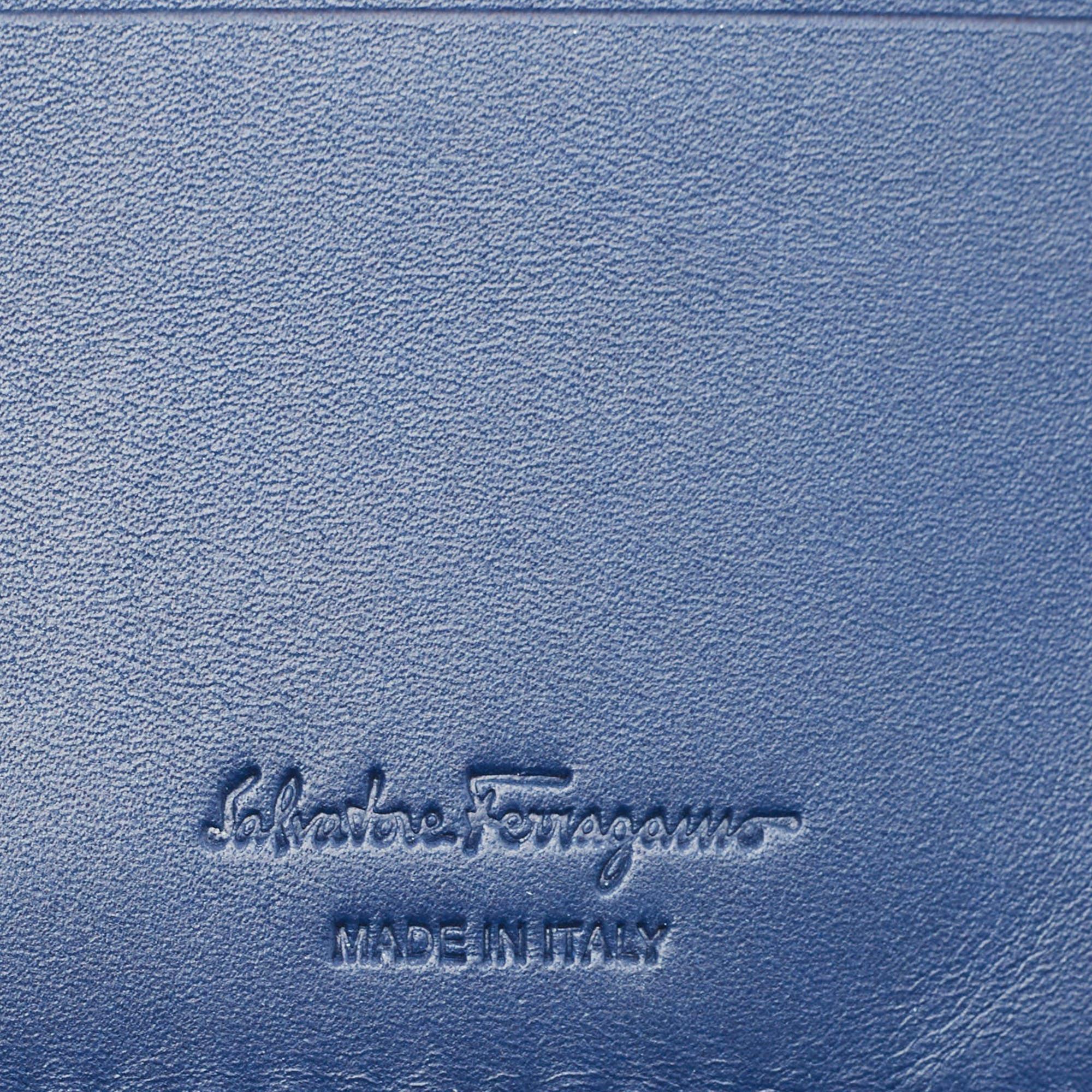 Salvatore Ferragamo Brown/Blue Leather Gancini Card Holder For Sale 4