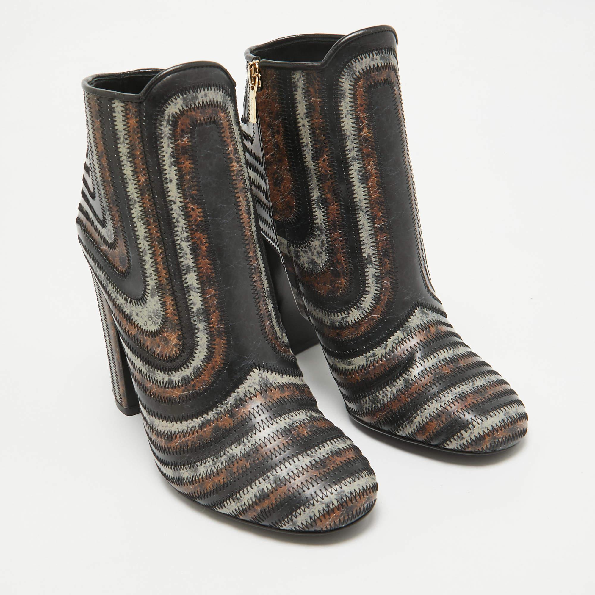 Salvatore Ferragamo Brown Leather Feeling Ankle Length Boots Size 37.5 In Excellent Condition In Dubai, Al Qouz 2