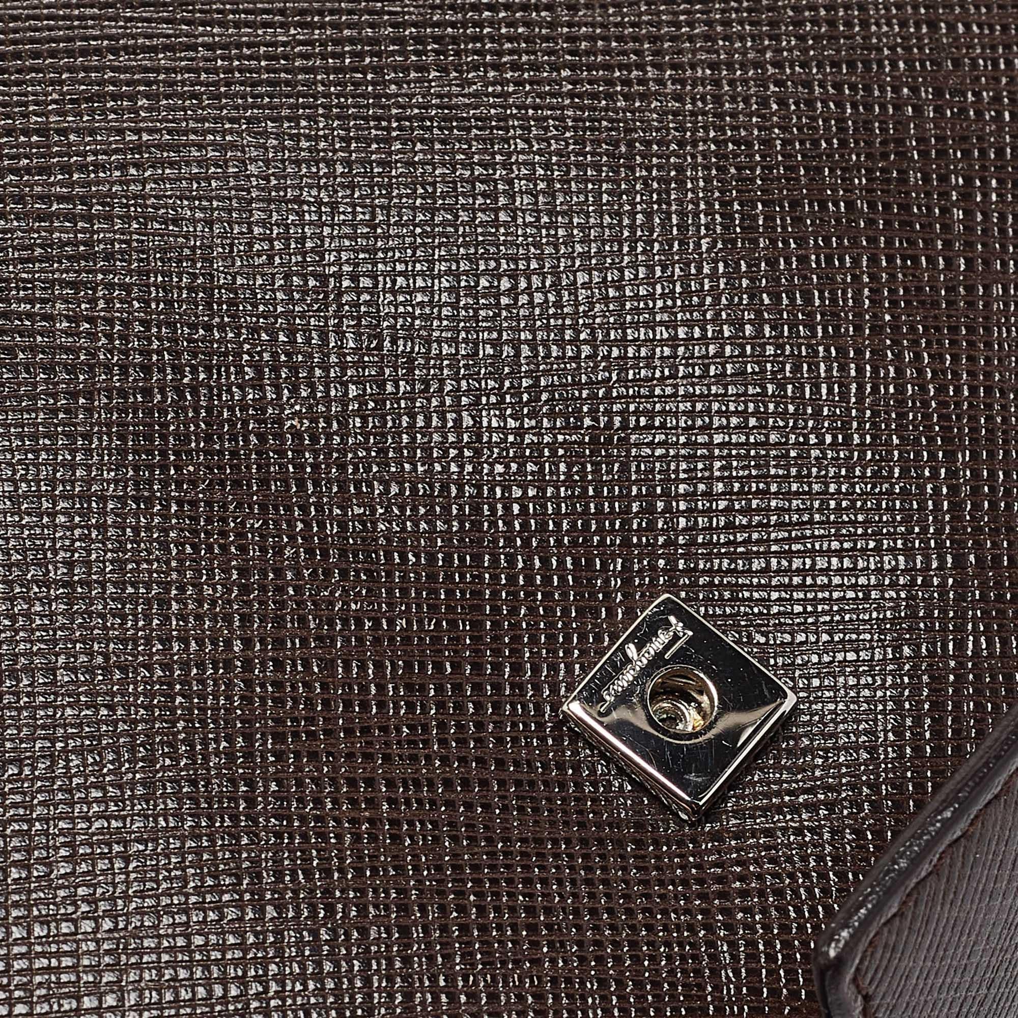 Salvatore Ferragamo Brown Leder Gancini Icona Continental Geldbörse (Schwarz)