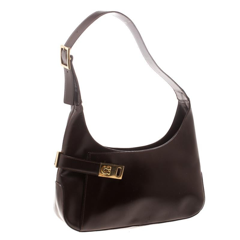 Salvatore Ferragamo Brown Leather Gancio Hobo In Good Condition In Dubai, Al Qouz 2