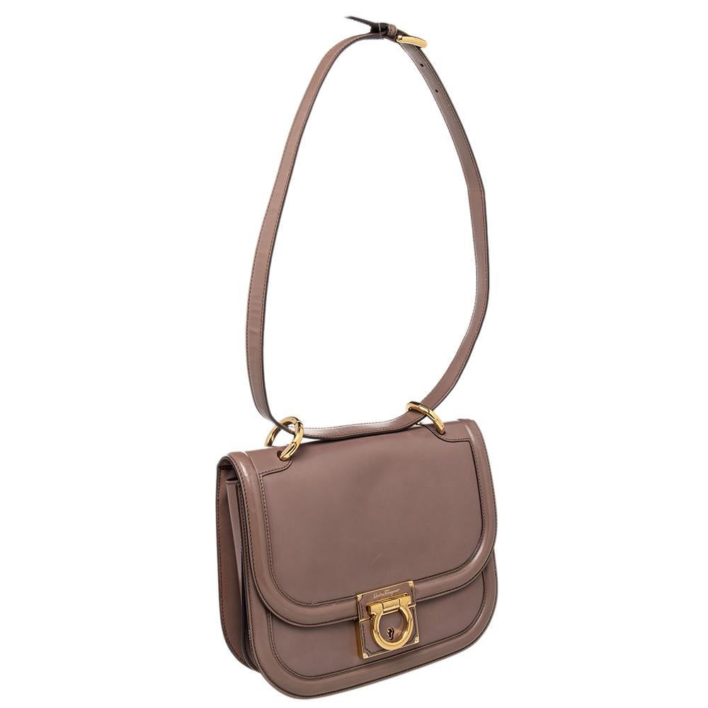 Women's Salvatore Ferragamo Brown Leather Jody Shoulder Bag