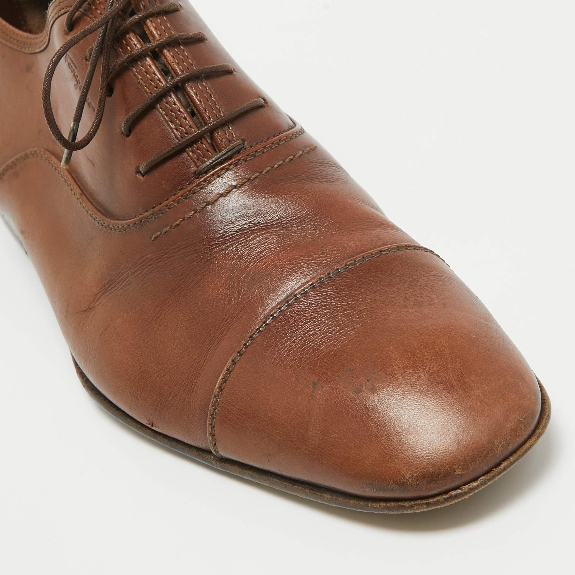 Salvatore Ferragamo Brown Leather Lace Up Cap Toe Oxford Size 43 For Sale 4