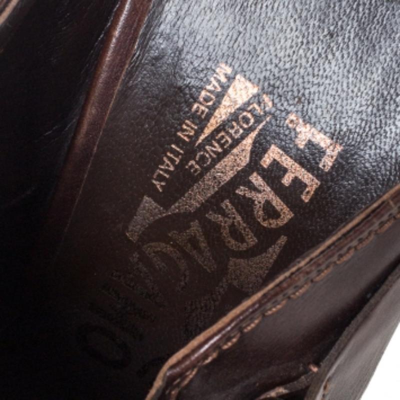 Salvatore Ferragamo Mule en cuir Brown Taille 37.5 Pour femmes en vente
