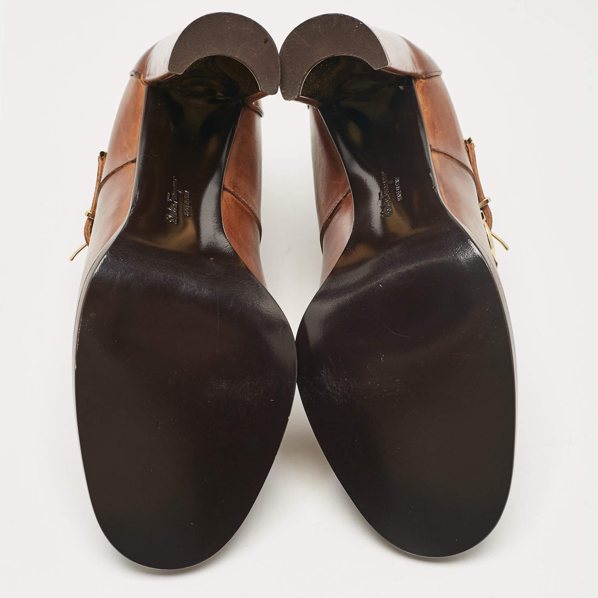 Salvatore Ferragamo Brown Leather Nevers Ankle Booties Size 39 For Sale 2