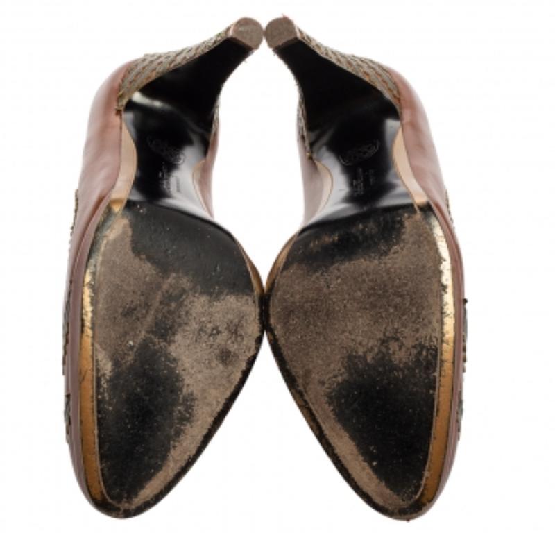 Salvatore Ferragamo - Décolleté con plateau in pelle marrone misura 39 in vendita 2