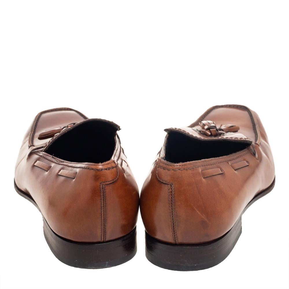 Salvatore Ferragamo Brown Leather Tassel Slip On Loafers Size 42 In Good Condition For Sale In Dubai, Al Qouz 2