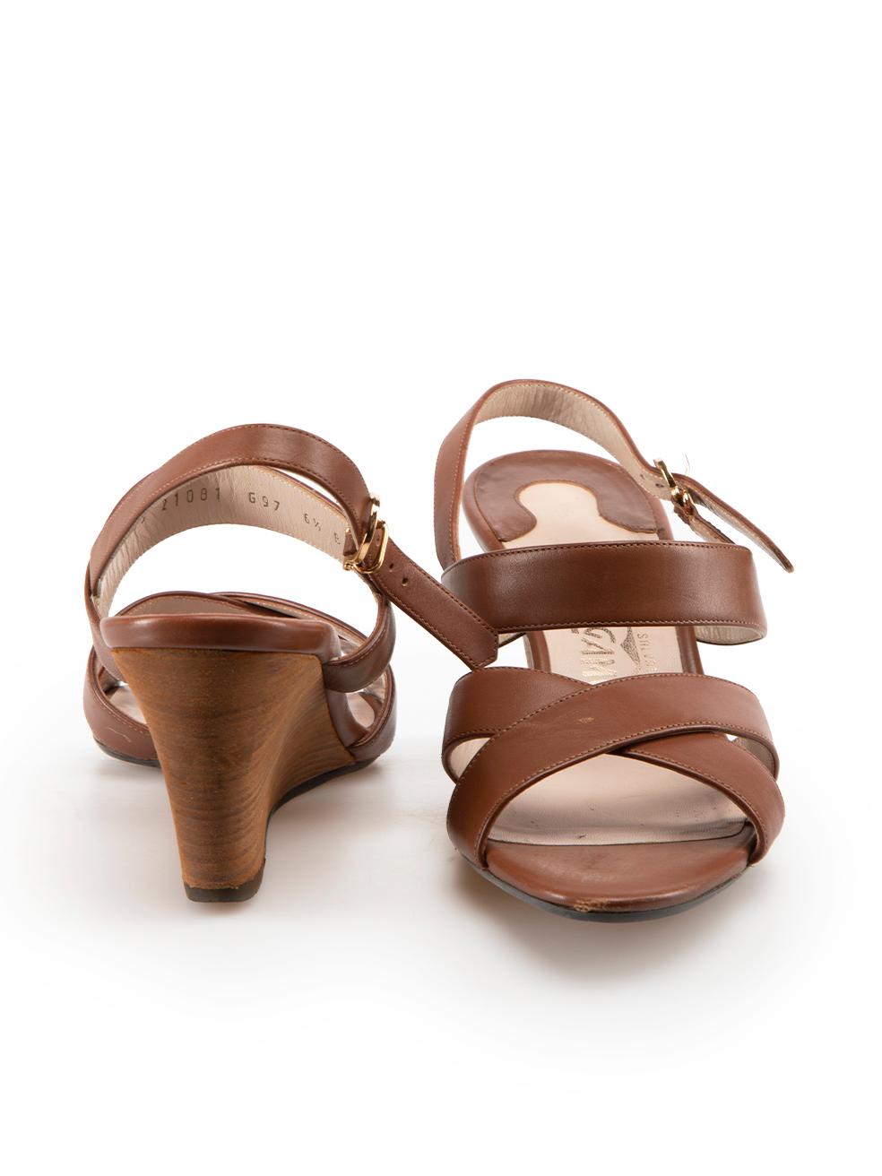 Salvatore Ferragamo Brown Leather Wedge Sandals Size US 6.5 In Excellent Condition For Sale In London, GB