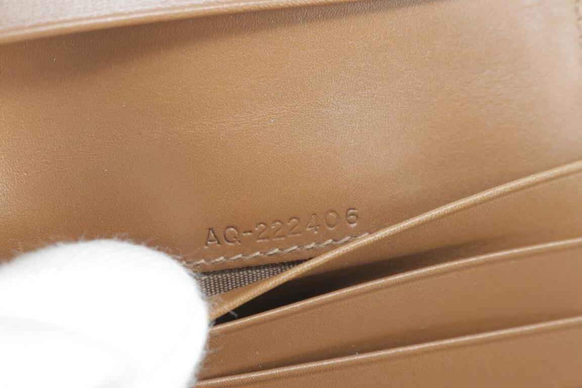 Salvatore Ferragamo Brown Logo Leather Compact Wallet 13FK0113 In Good Condition In Dix hills, NY