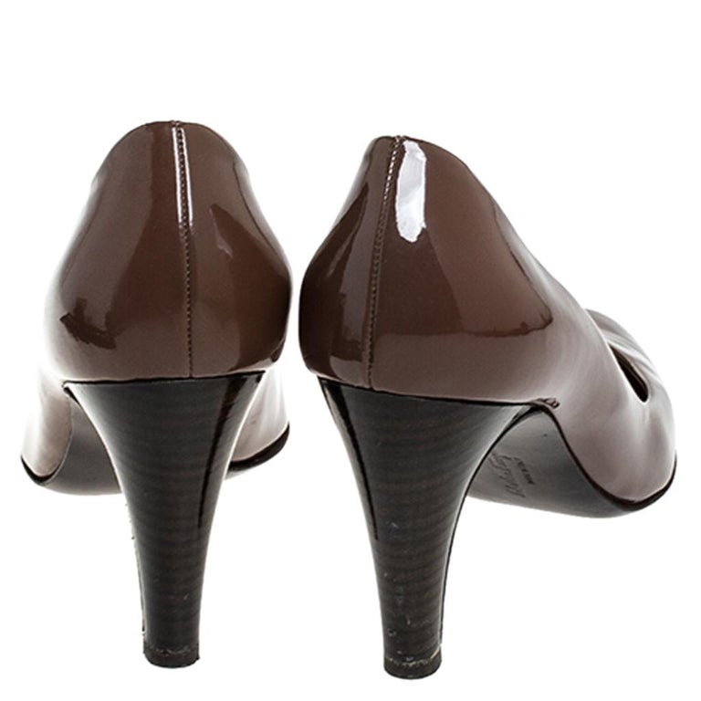 Salvatore Ferragamo Brown Patent Leather Wooden Heel Pumps Size 38.5 at