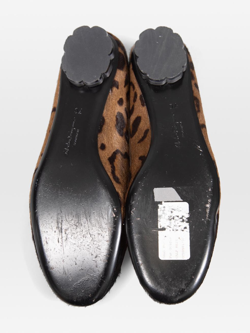 Salvatore Ferragamo Brown Ponyhair Leopard Flats Size US 7 In Good Condition In London, GB