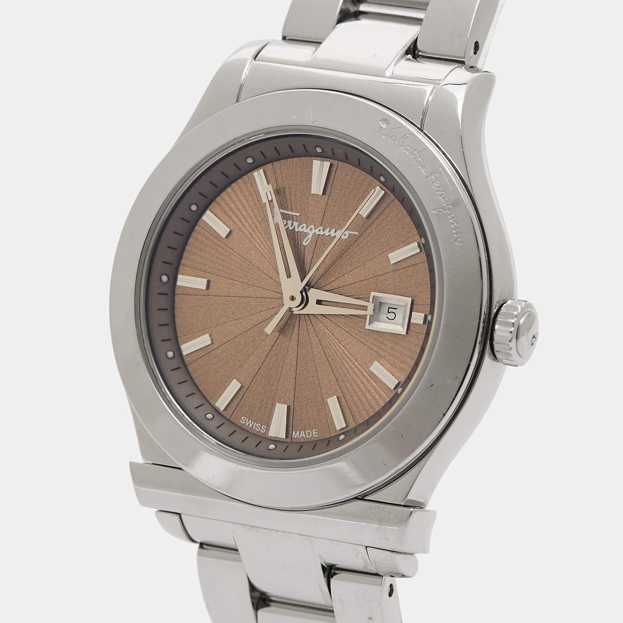 Contemporary Salvatore Ferragamo Brown Stainless Steel 1898 FF3 Women's Wristwatch 33 mm For Sale