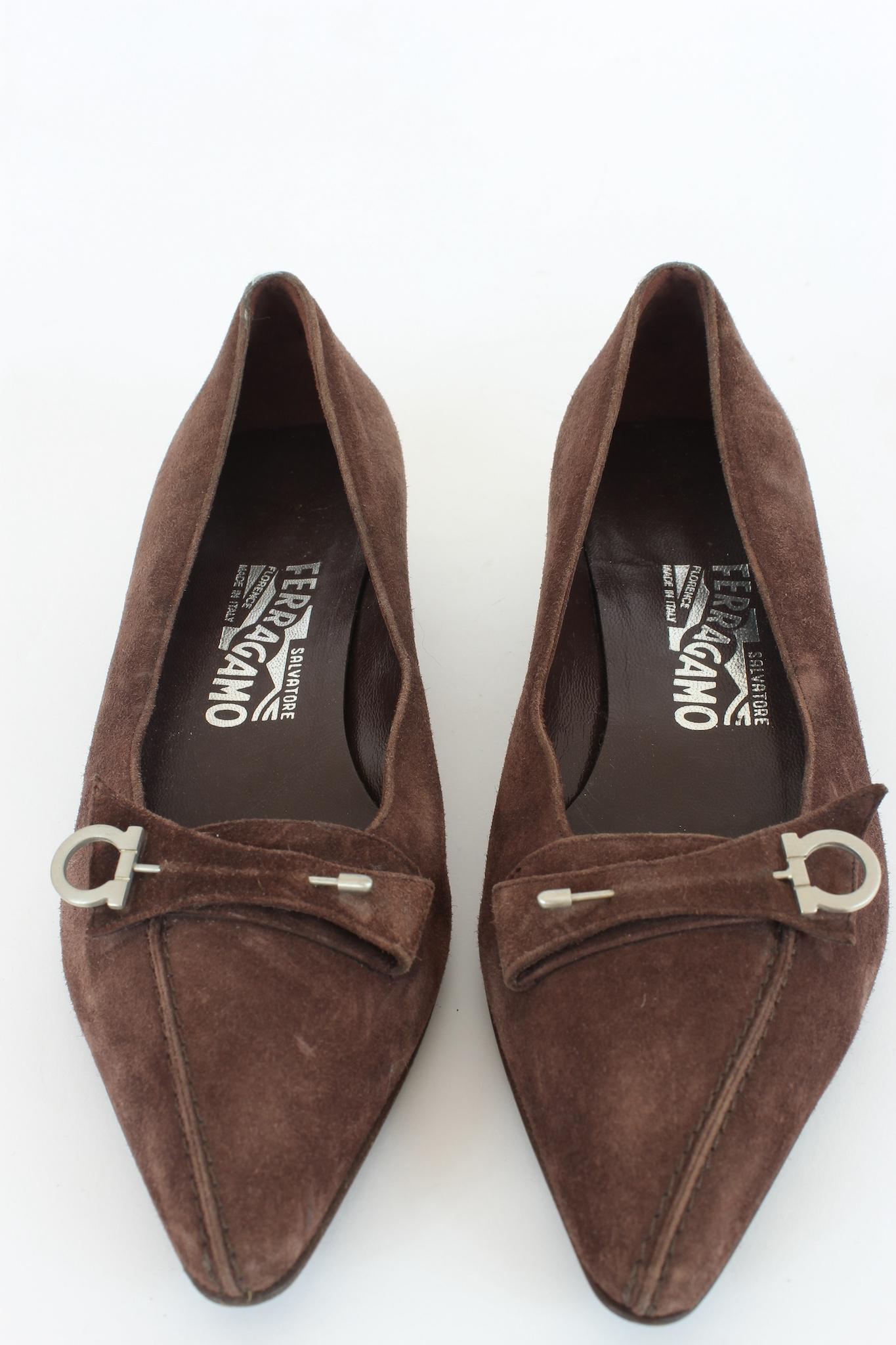 Women's Salvatore Ferragamo Brown Suede Ballerina Shoes Vintage 2000s For Sale