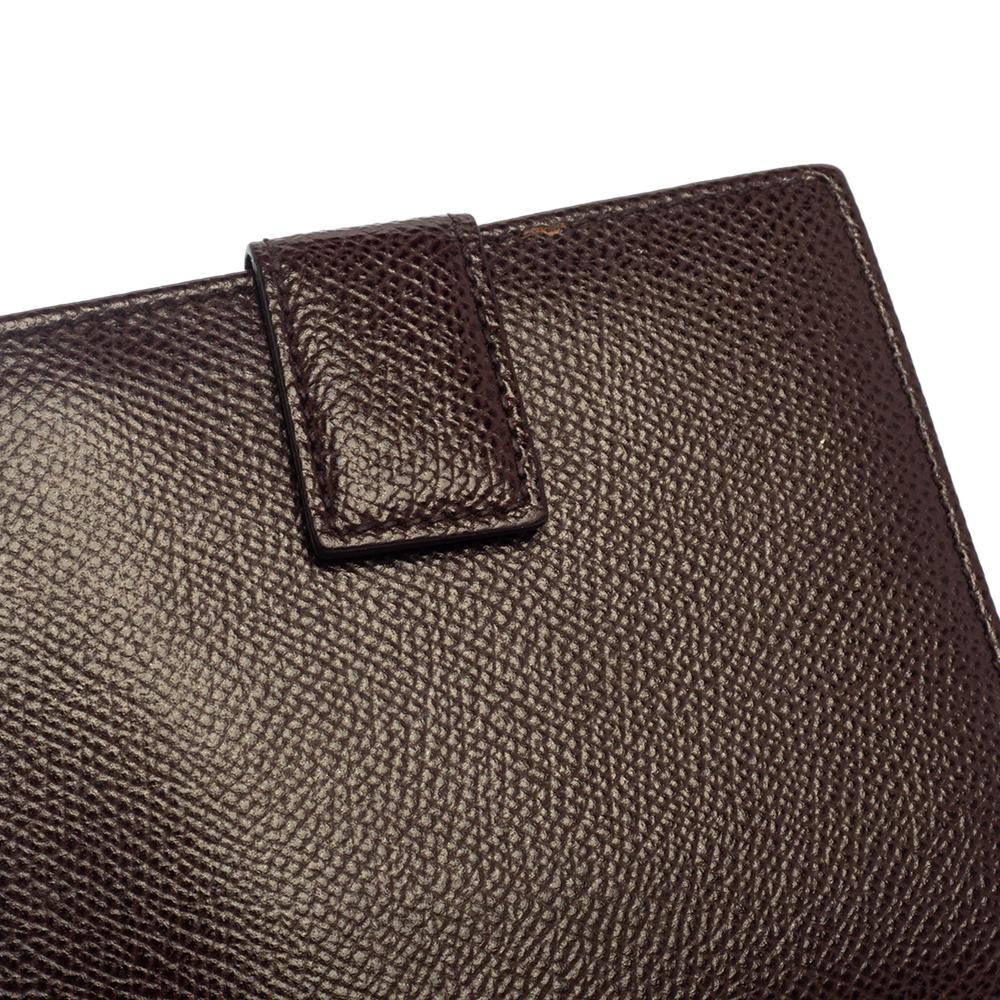 Salvatore Ferragamo Burgundy Grained Leather Gancini Clip Compact Wallet 5