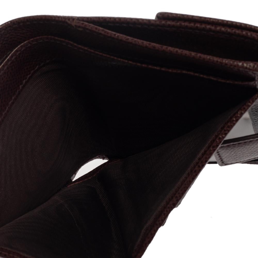 Salvatore Ferragamo Burgundy Grained Leather Gancini Clip Compact Wallet 4