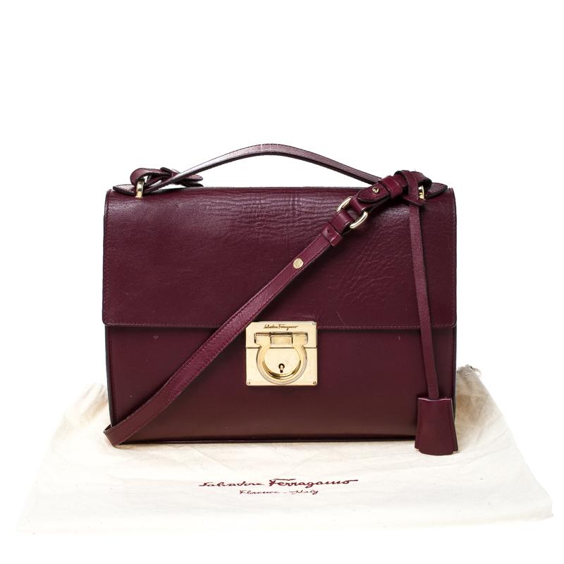 Salvatore Ferragamo Burgundy Leather Gancio Lock Shoulder Bag 5