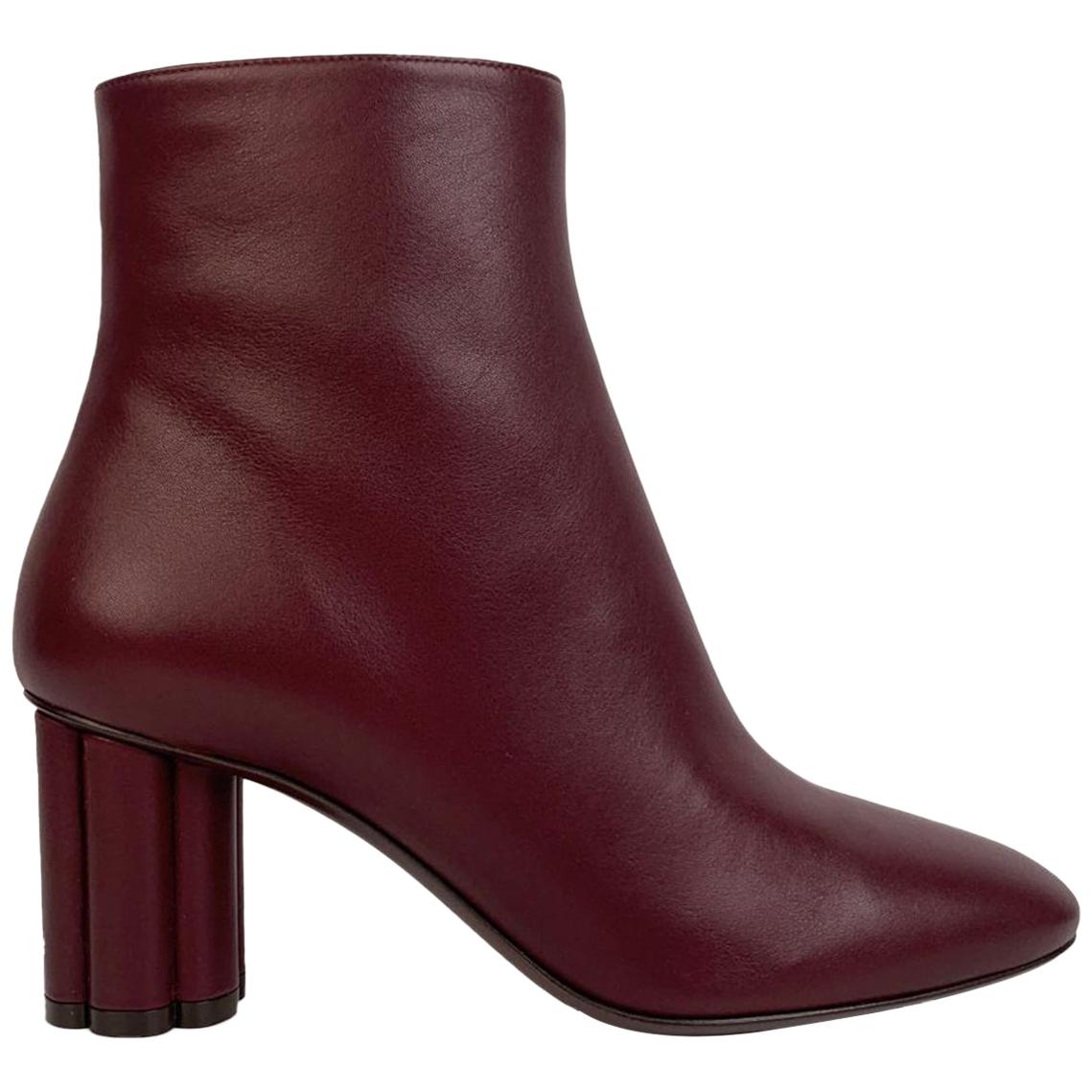 Salvatore Ferragamo Burgundy Leather 