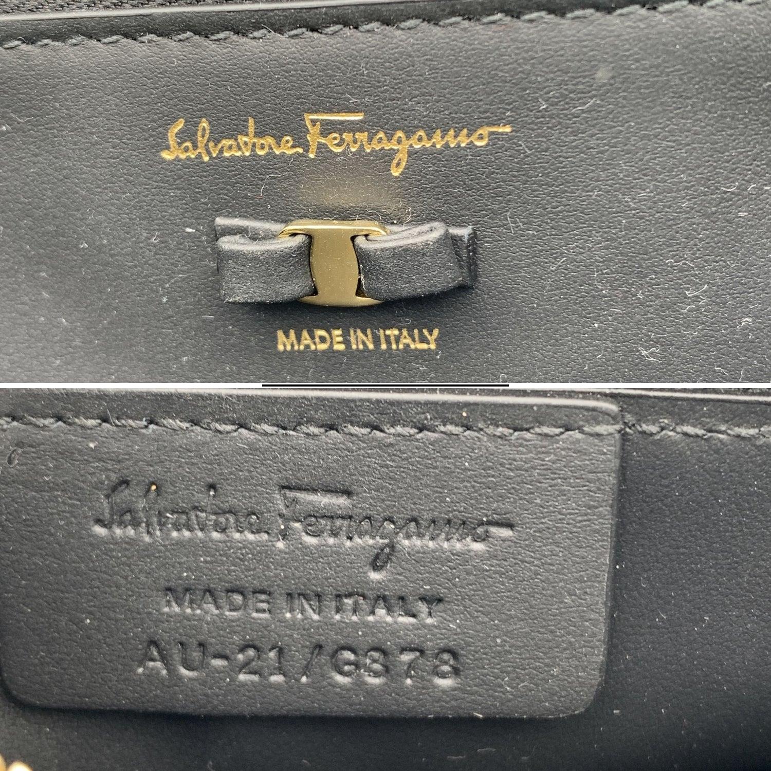 Salvatore Ferragamo Burgundy Leder Vara Bow Flap Umhängetasche im Angebot 1