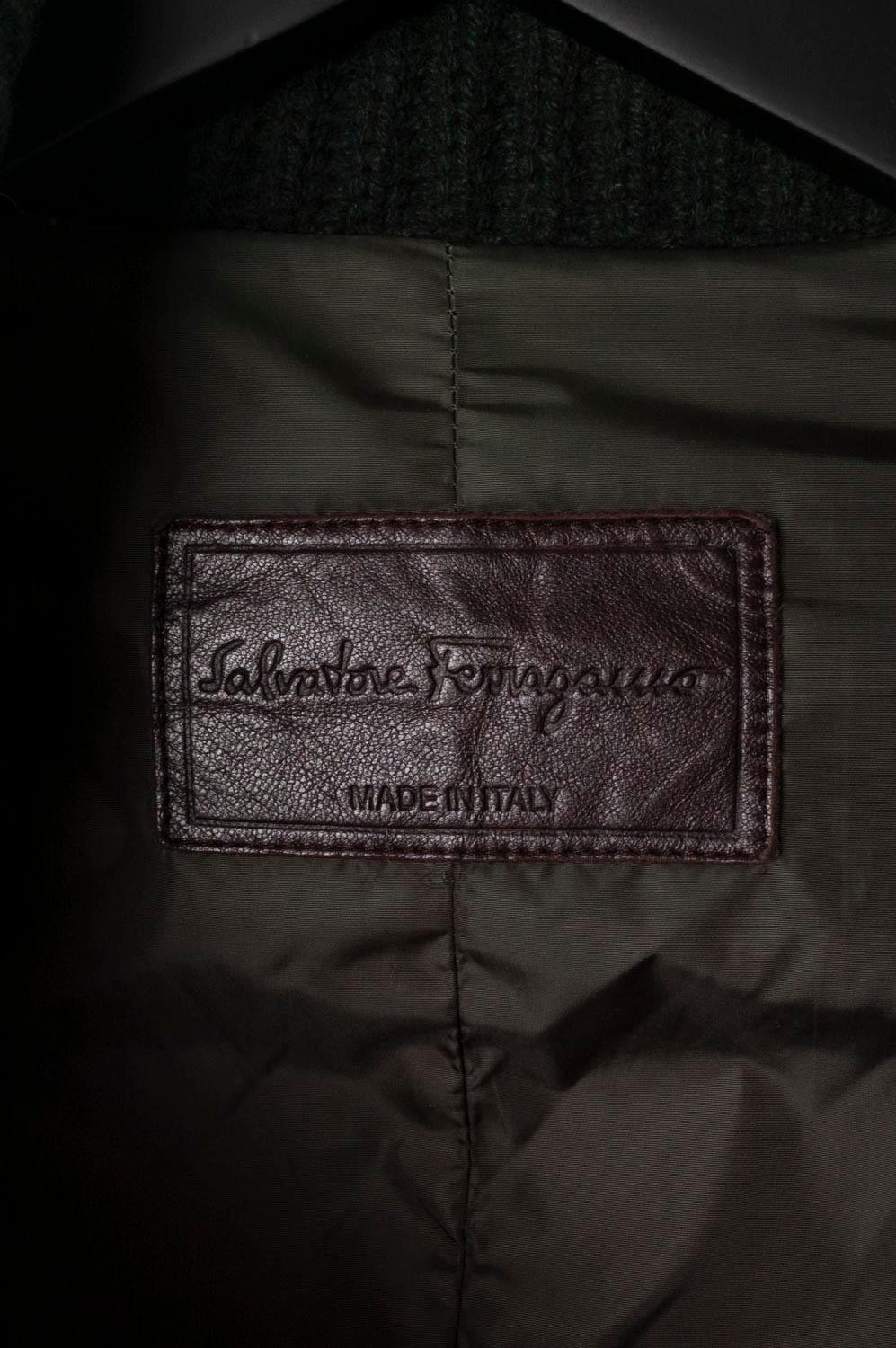 Salvatore Ferragamo Strickjacke Stil Herren schwere Jacke Größe ITA48 (M) S406 im Angebot 3