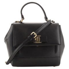 Salvatore Ferragamo Borsa a spalla Vara in pelle saffiano piccola