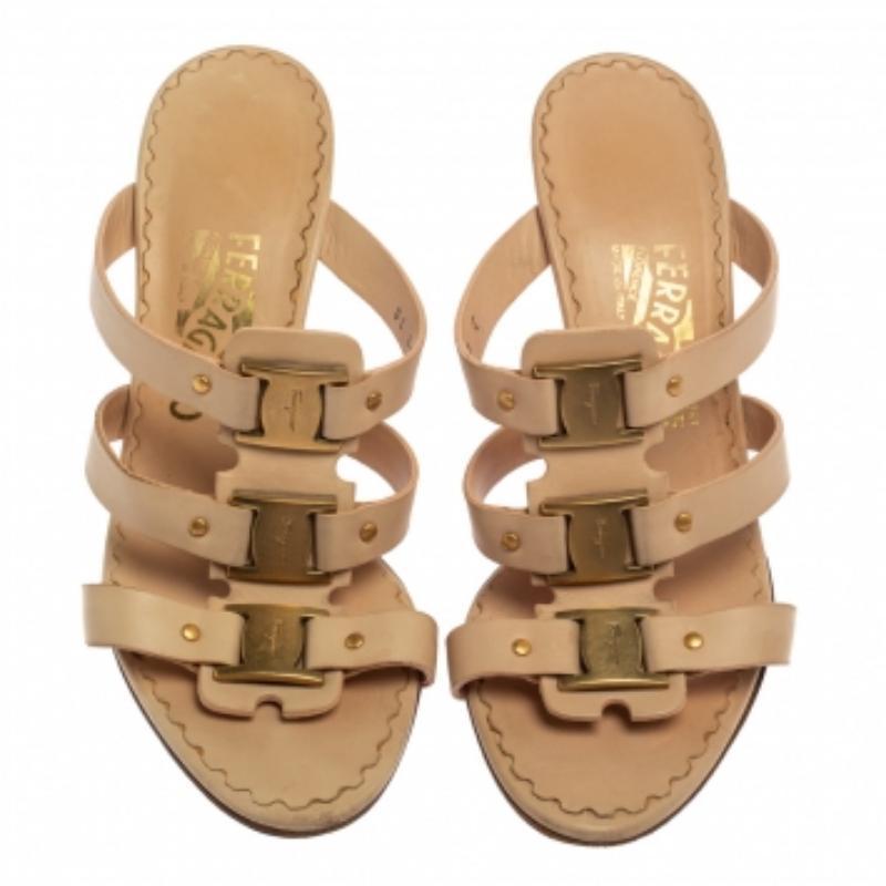 Salvatore Ferragamo Cream Leather Buckle Straps Sandals Size 37.5 For Sale 1