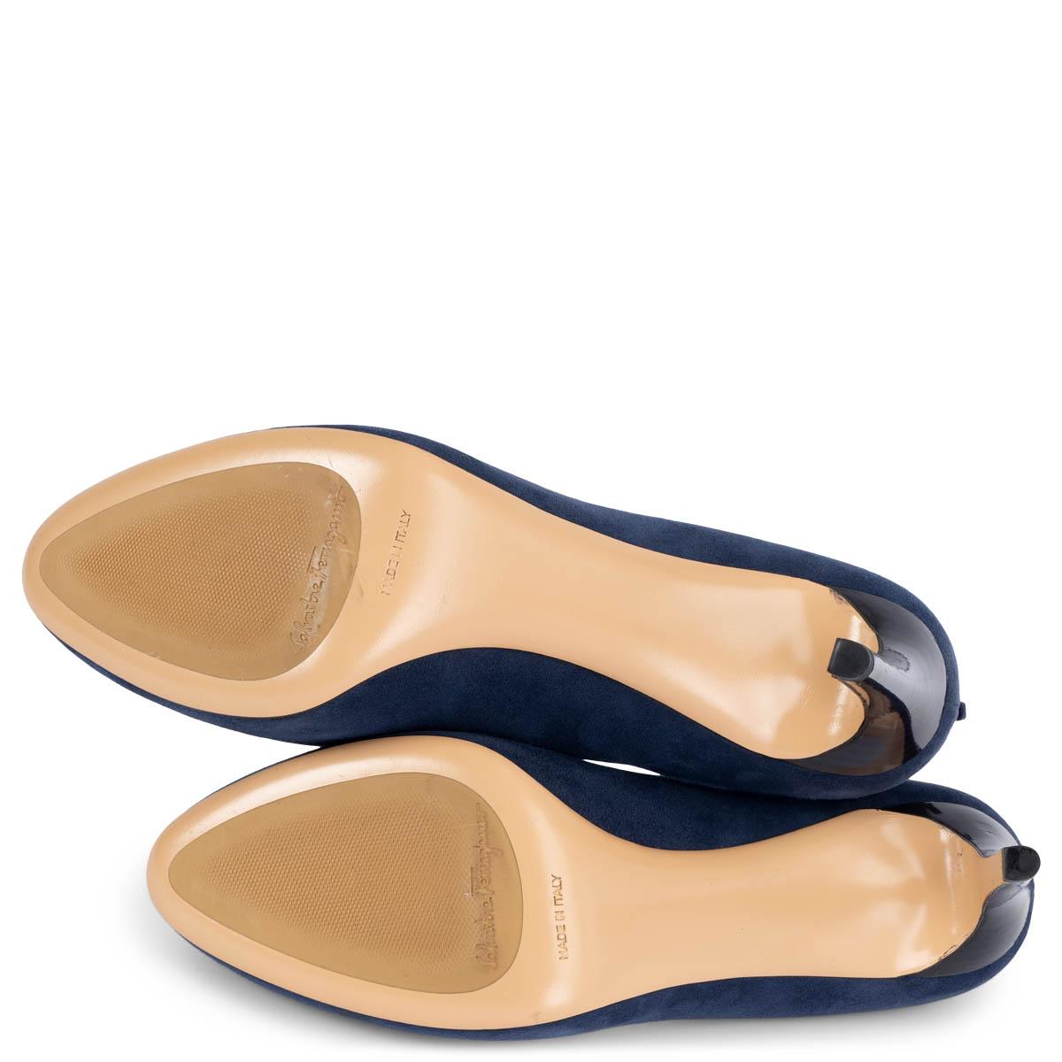 Women's SALVATORE FERRAGAMO dark blue suede Platform Pumps Shoes 7.5 For Sale