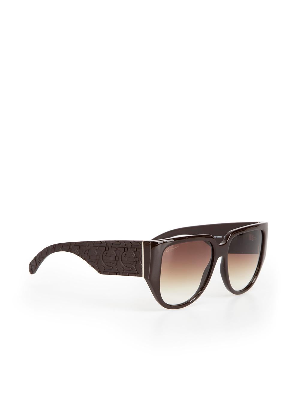 Salvatore Ferragamo Dark Brown Browline Gradient Sunglasses In New Condition For Sale In London, GB