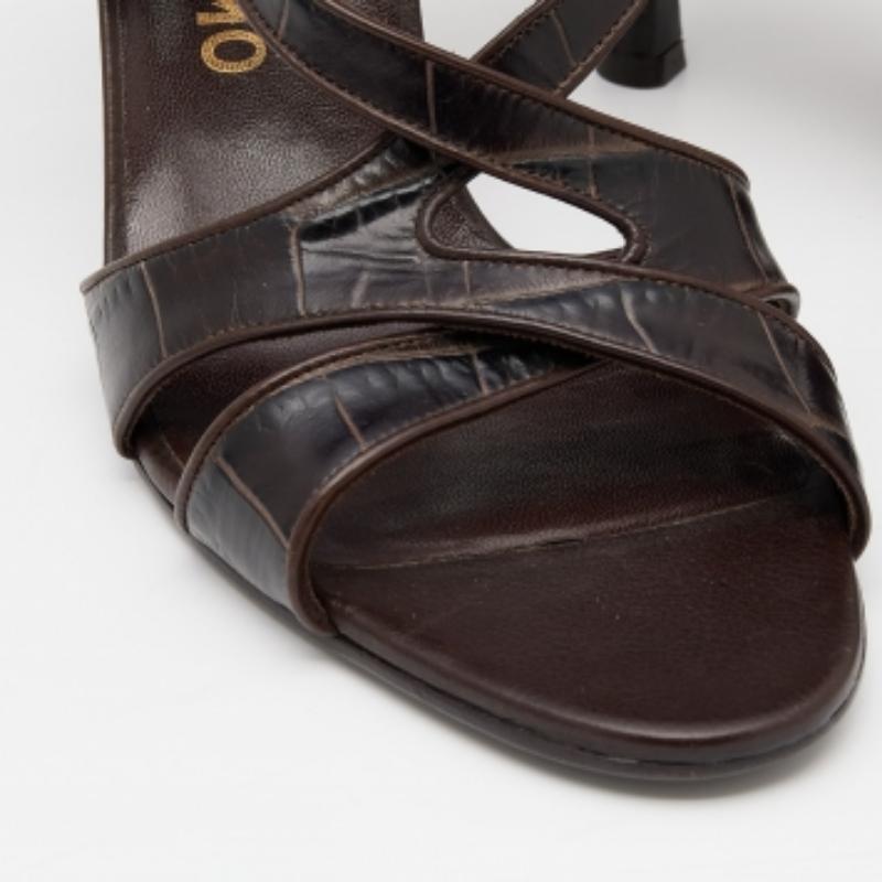Salvatore Ferragamo Dunkelbraun Krokoprägung Leder Slingback Sandalen Größe 40 im Angebot 2