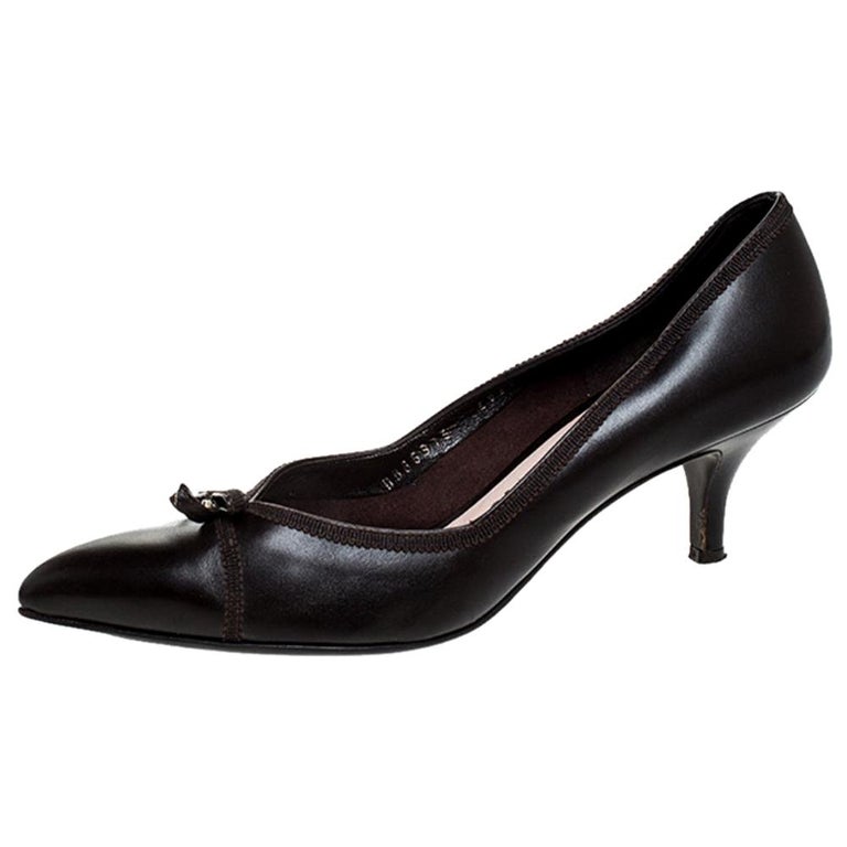 Salvatore Ferragamo Dark Brown Leather Bow Kitten Heel Pumps Size 38.5 at 1stDibs