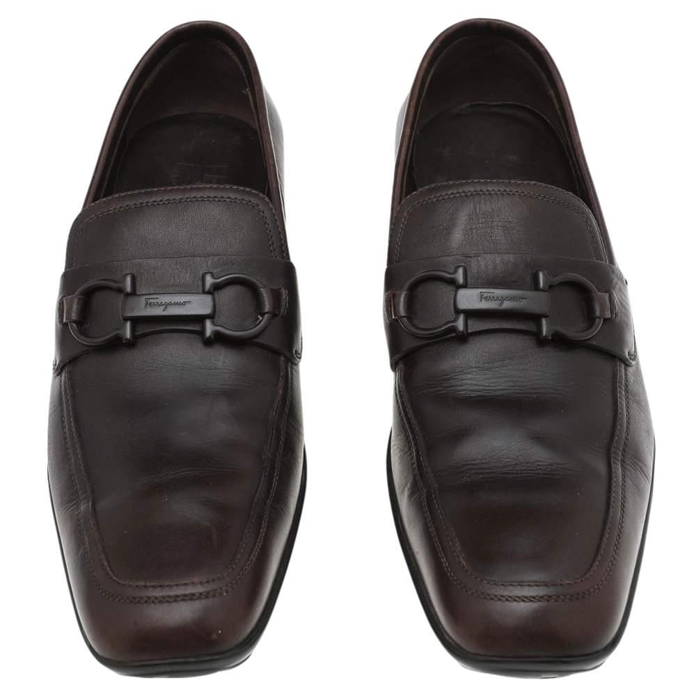 Men's Salvatore Ferragamo Dark Brown Leather Gancini Bit Slip On Loafers Size 42 For Sale