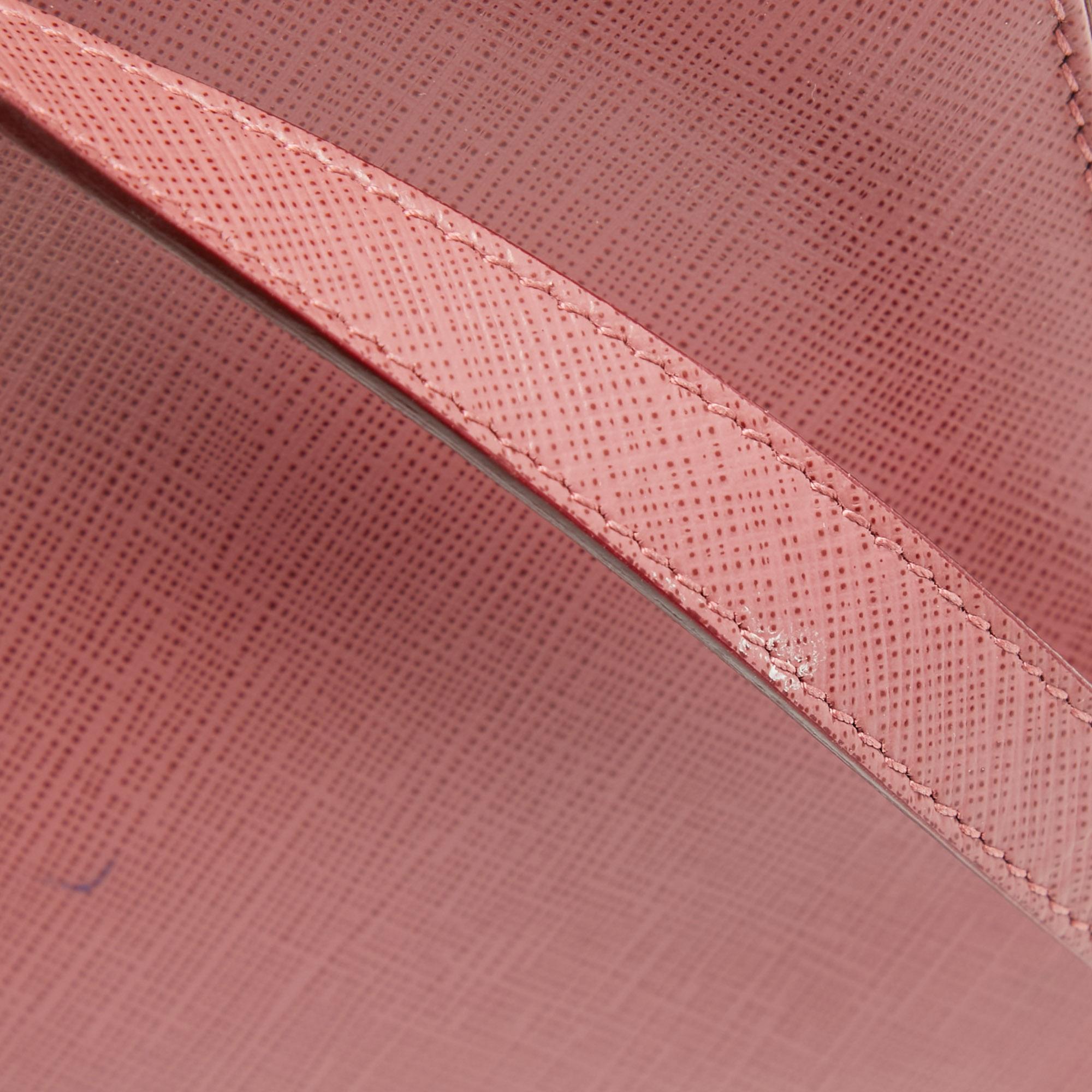 Salvatore Ferragamo Dark Pink Leather Shoulder Bag For Sale 6